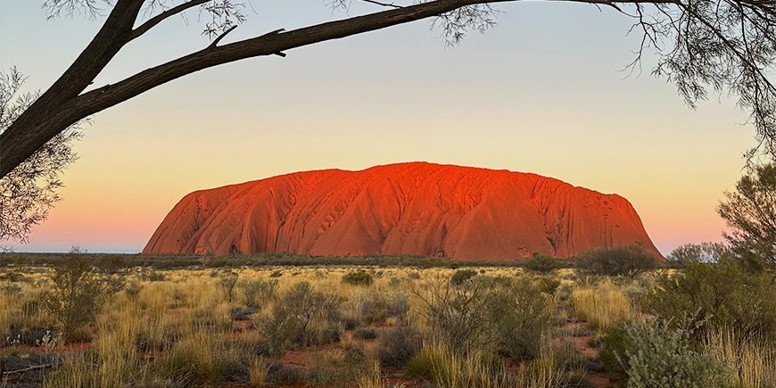 Solnedgang over Uluru i Australien