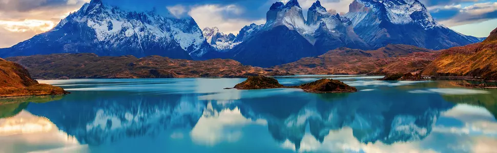 Solnedgang ved Torres del Paine i Chile